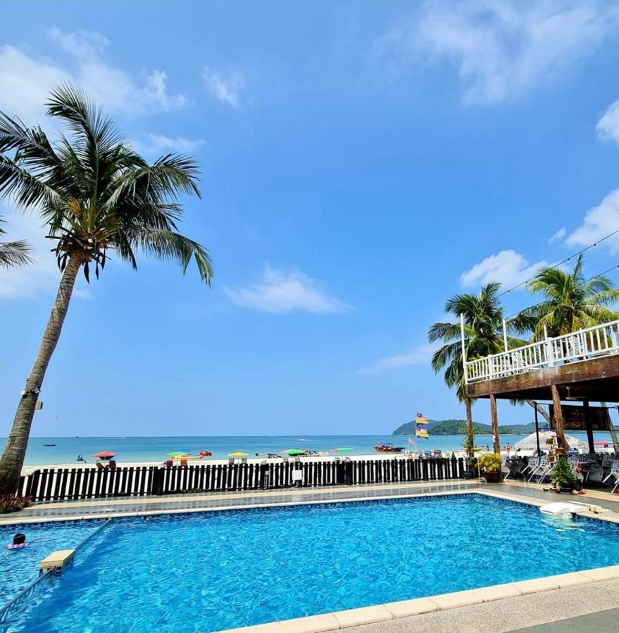 Best Star Resort Pantai Cenang  Esterno foto
